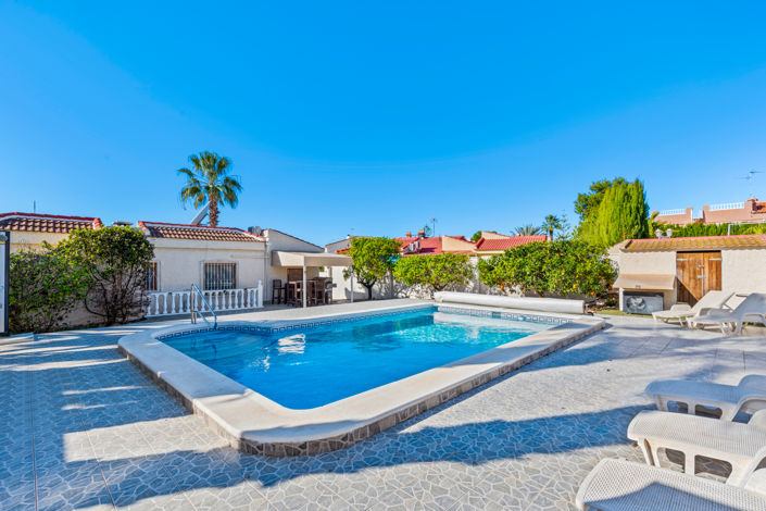 Image No.39-5 Bed Villa for sale