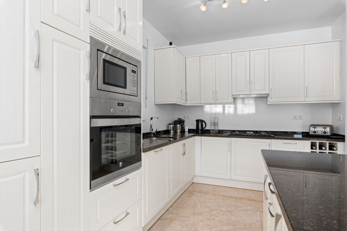 Image No.8-3 Bed Villa for sale