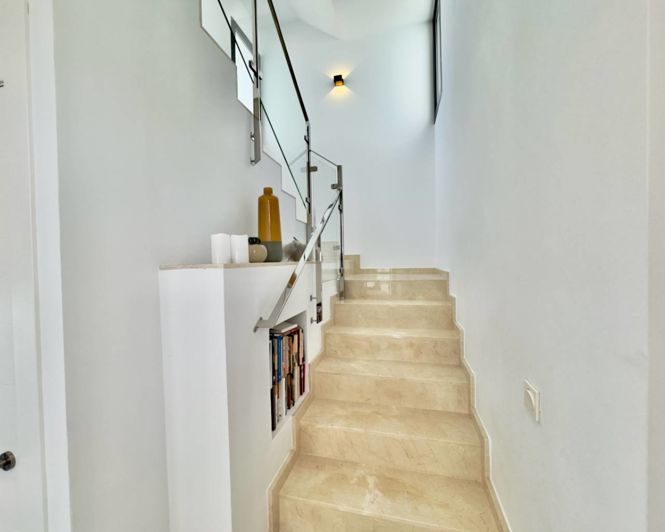 Image No.13-3 Bed Villa for sale