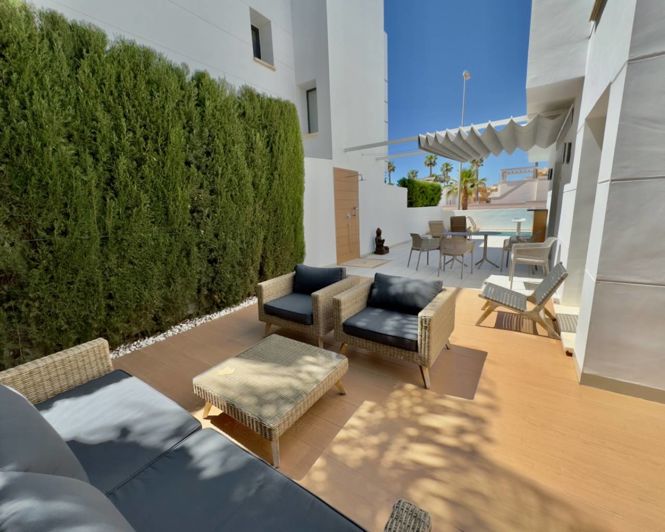 Image No.27-3 Bed Villa for sale