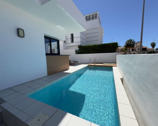 Image No.30-3 Bed Villa for sale