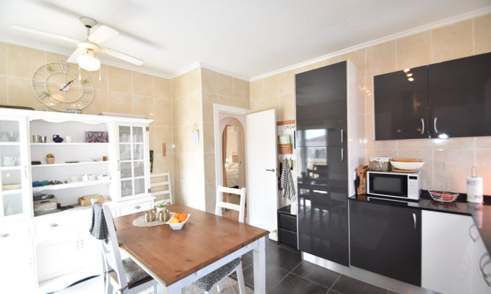 Image No.10-4 Bed Villa for sale