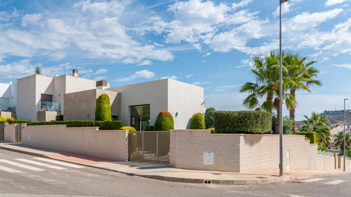 Image No.37-3 Bed Villa for sale