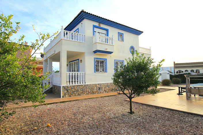 Image No.32-4 Bed Villa for sale