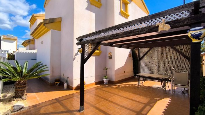 Image No.27-3 Bed Villa for sale