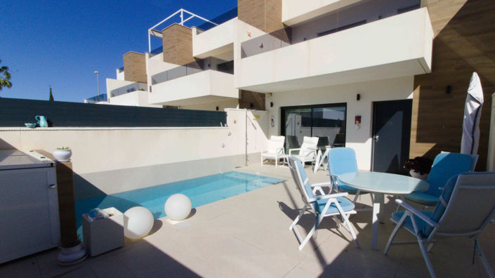 Image No.56-3 Bed Villa for sale