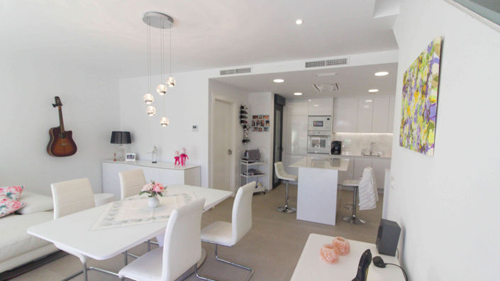 Image No.8-3 Bed Villa for sale