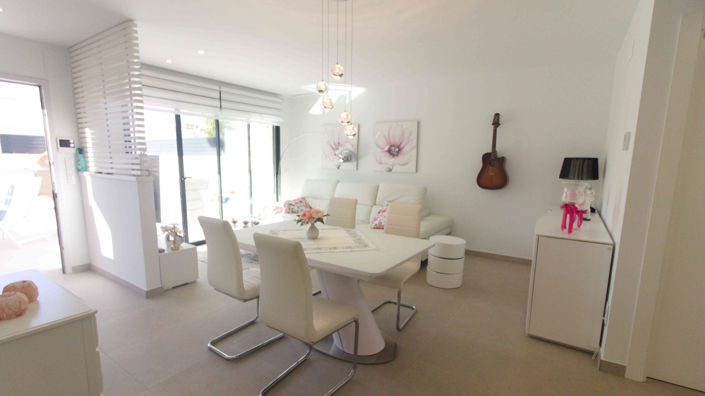 Image No.9-3 Bed Villa for sale