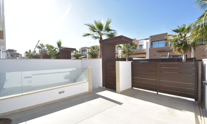 Image No.35-4 Bed Villa for sale