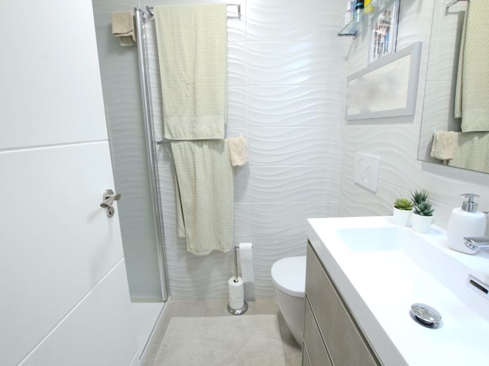 Image No.11-2 Bed Apartment for sale