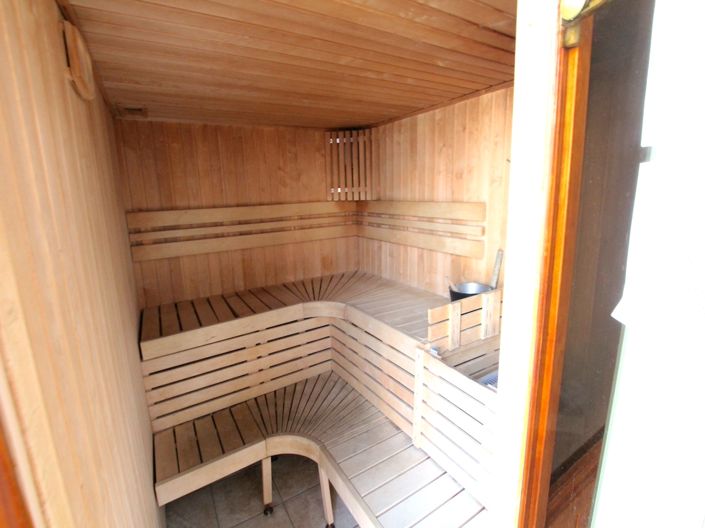 Image No.22-2 Bed Apartment for sale