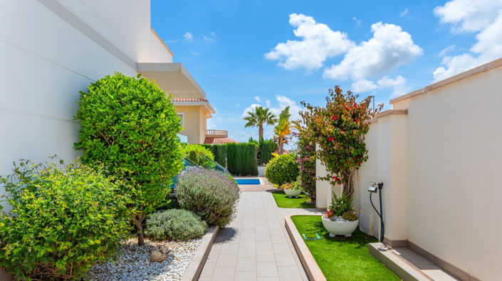 Image No.43-4 Bed Villa for sale