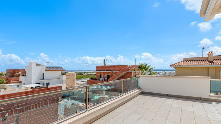 Image No.46-4 Bed Villa for sale