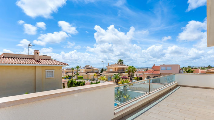 Image No.47-4 Bed Villa for sale