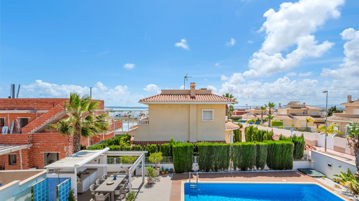 Image No.49-4 Bed Villa for sale