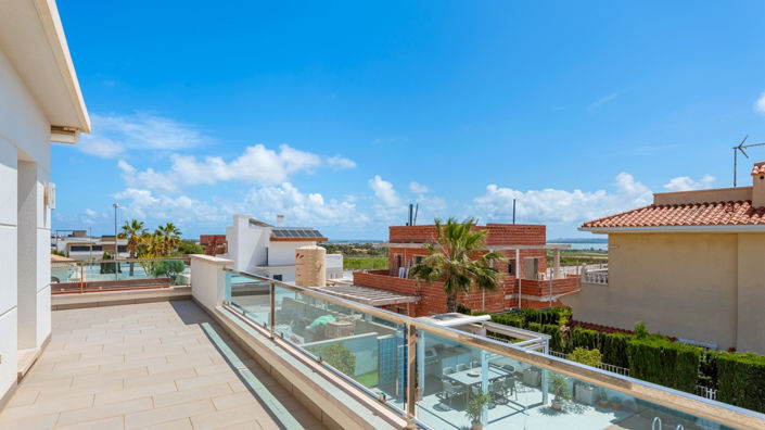 Image No.50-4 Bed Villa for sale