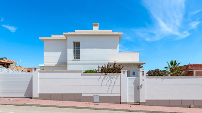 Image No.54-4 Bed Villa for sale