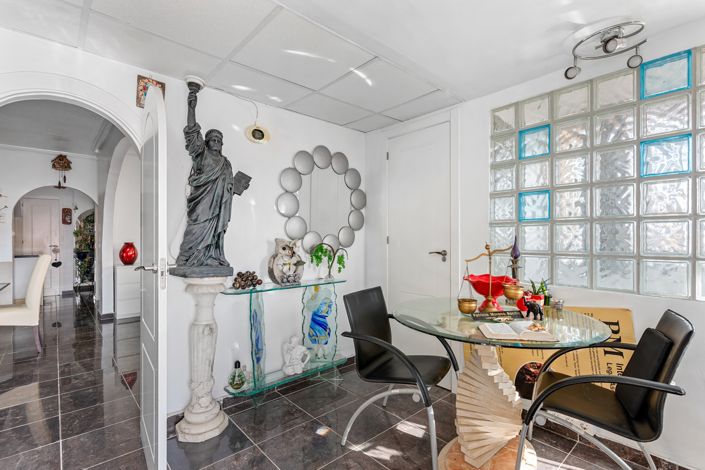 Image No.12-4 Bed Villa for sale