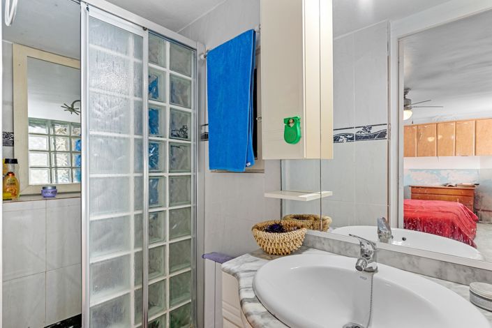 Image No.27-4 Bed Villa for sale