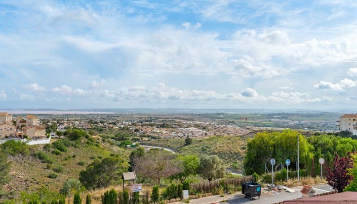 Image No.47-4 Bed Villa for sale