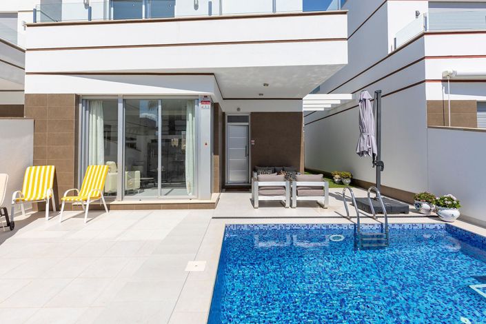 Image No.39-3 Bed Villa for sale