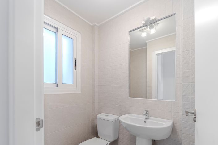 Image No.16-3 Bed Townhouse for sale