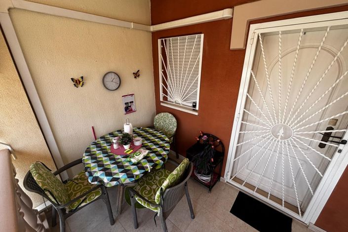 Image No.27-3 Bed Townhouse for sale