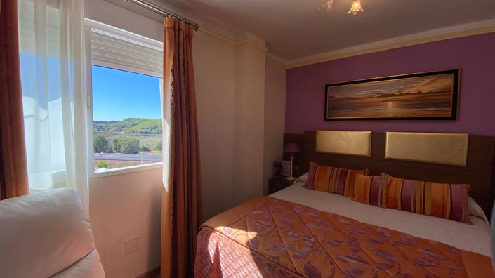 Image No.18-4 Bed Apartment for sale