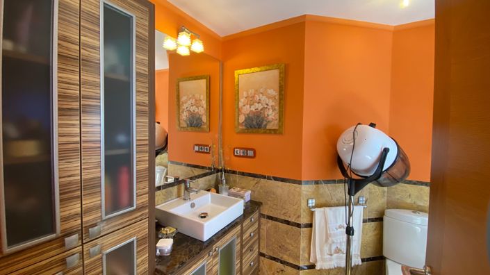 Image No.23-4 Bed Apartment for sale