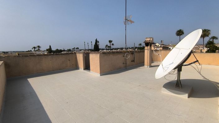 Image No.28-3 Bed Villa for sale