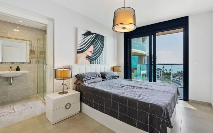 Image No.11-3 Bed Apartment for sale