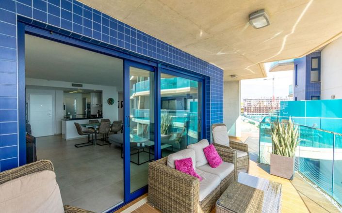 Image No.18-3 Bed Apartment for sale