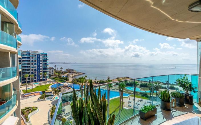 Image No.25-3 Bed Apartment for sale