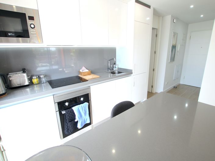 Image No.10-2 Bed Apartment for sale