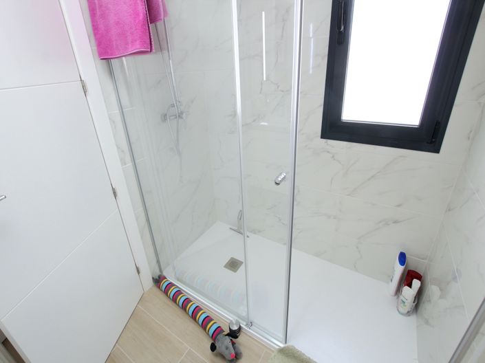 Image No.19-2 Bed Apartment for sale