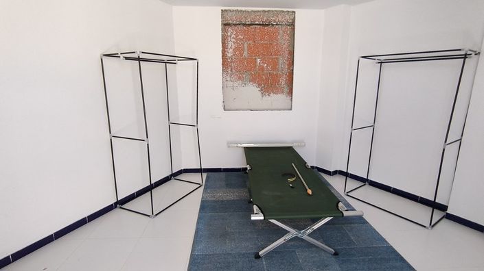 Image No.30-3 Bed Townhouse for sale