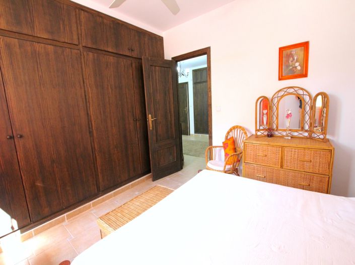 Image No.23-3 Bed Villa for sale