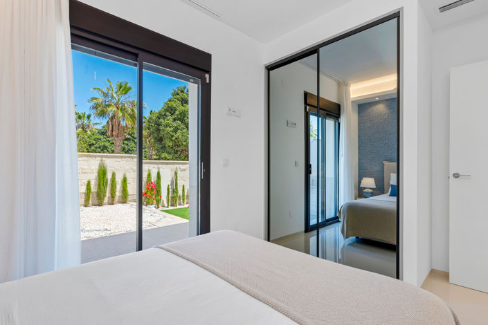 Image No.21-3 Bed Villa for sale