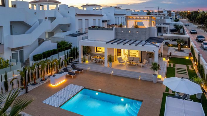 Image No.50-3 Bed Villa for sale