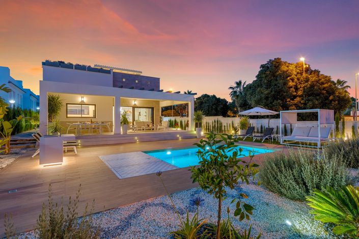 Image No.53-3 Bed Villa for sale