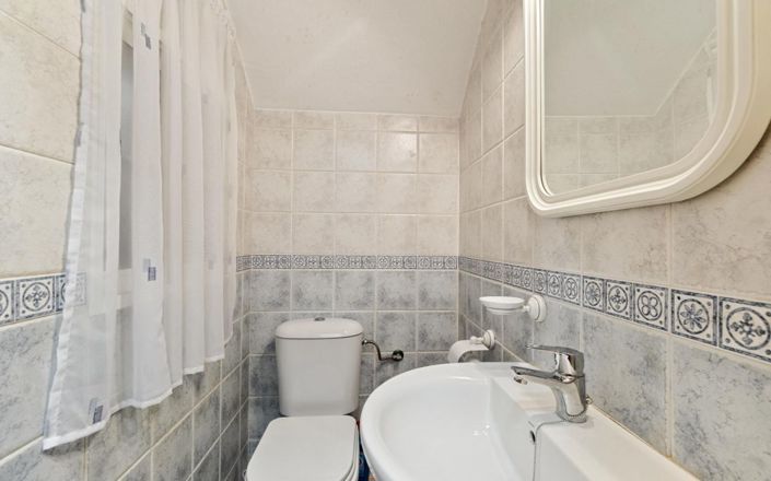 Image No.11-3 Bed Quad for sale