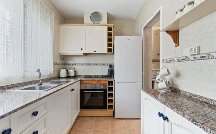 Image No.8-3 Bed Quad for sale