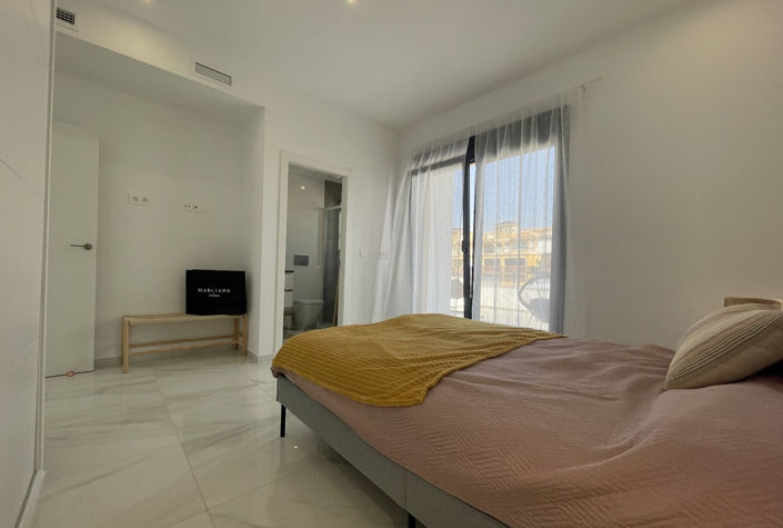 Image No.26-3 Bed Villa for sale