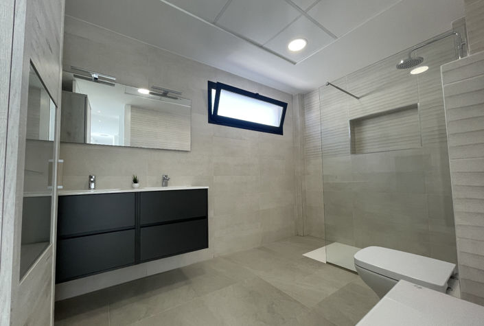 Image No.16-3 Bed Villa for sale