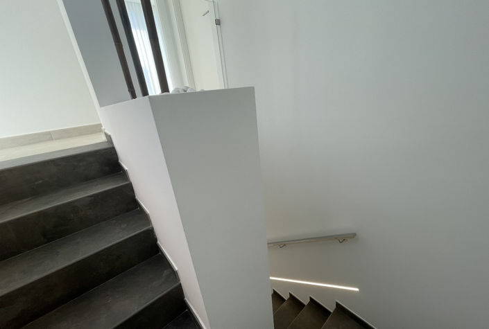 Image No.18-3 Bed Villa for sale