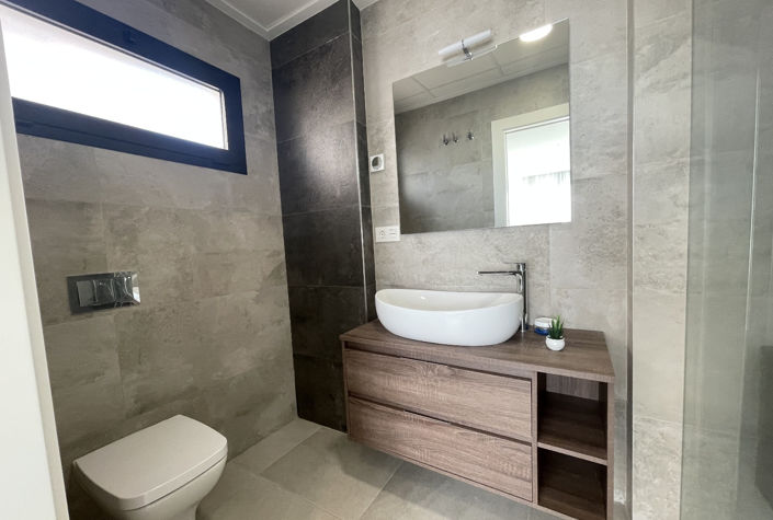 Image No.9-3 Bed Villa for sale