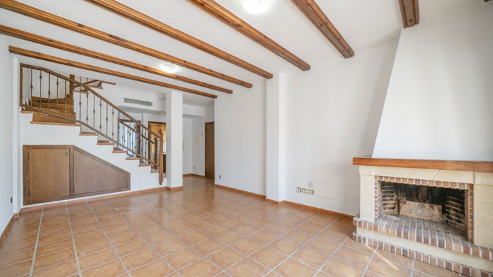 Image No.6-3 Bed Property for sale