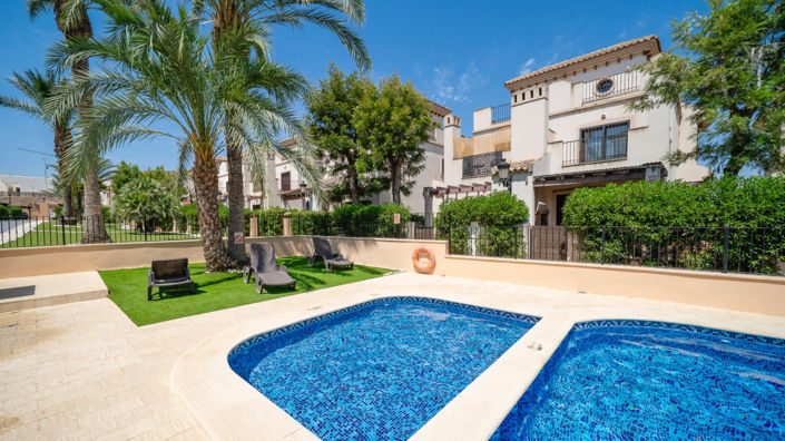 Image No.43-3 Bed Property for sale