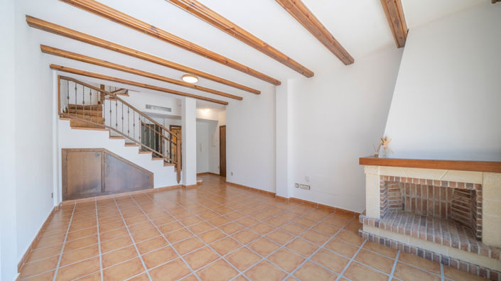 Image No.6-3 Bed Property for sale