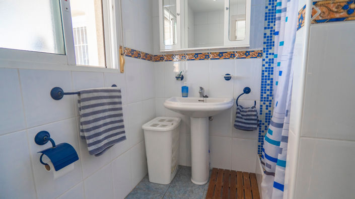 Image No.40-5 Bed Villa for sale